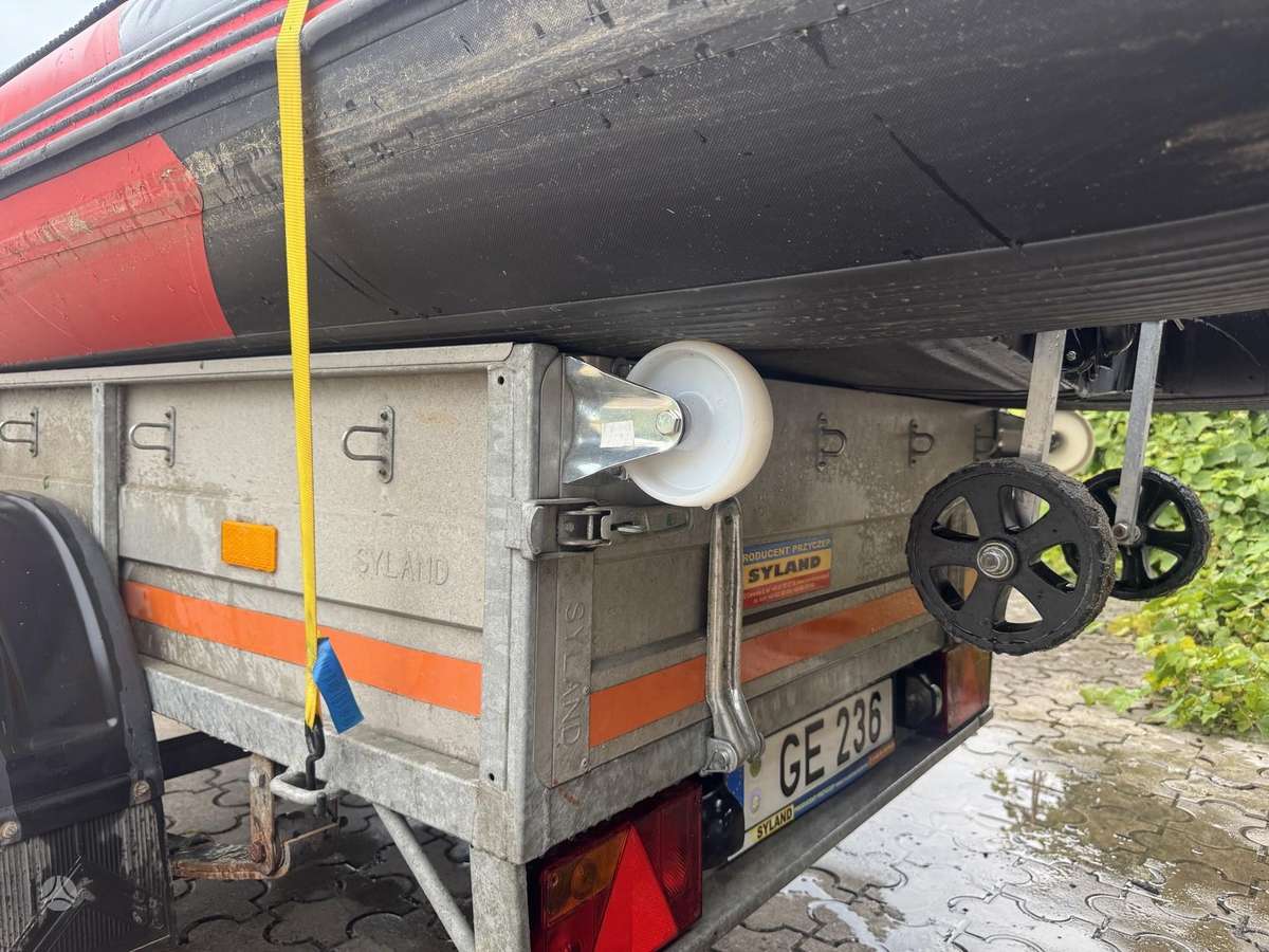 Gladiator B330AL, pripučiamos valtys