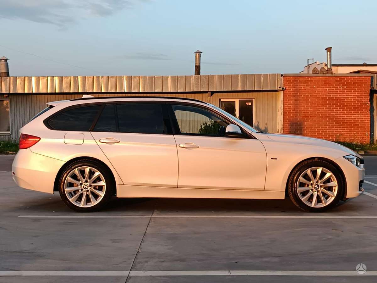 BMW 330, 3.0 l., Универсал