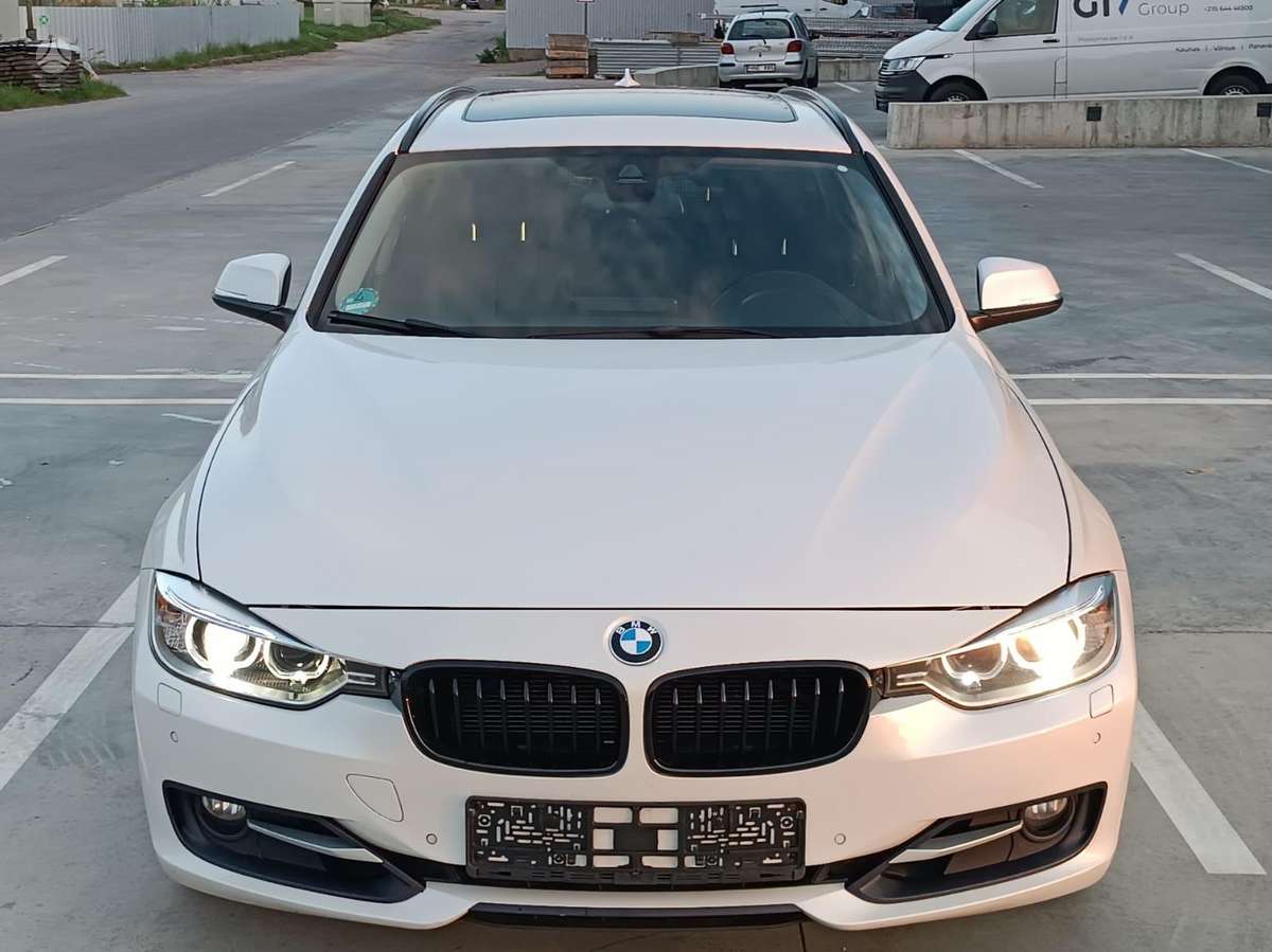 BMW 330, 3.0 l., wagon