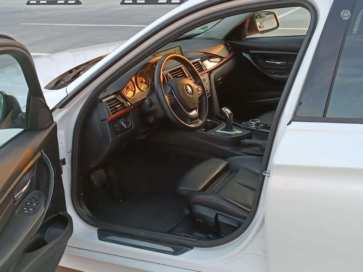 BMW 330, 3.0 l., Универсал