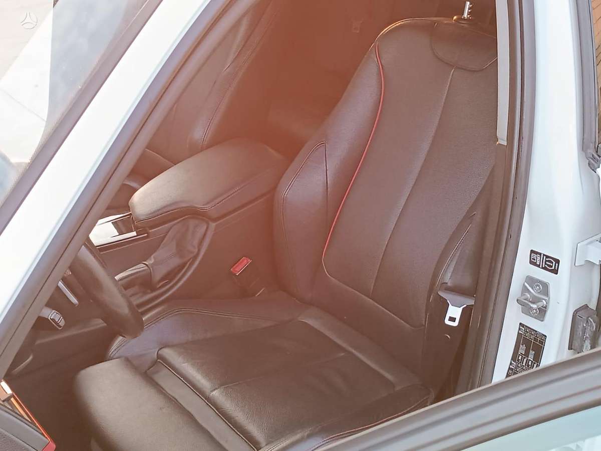 BMW 330, 3.0 l., Универсал
