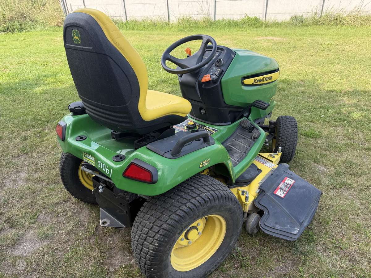 John Deere X534, garden tractors