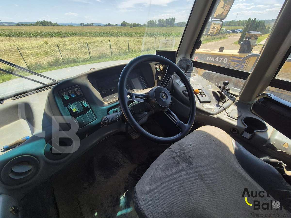 Bell B 40 D, самосвалы