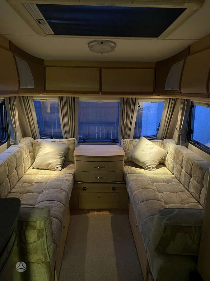 Coachmen Amara, кемперы