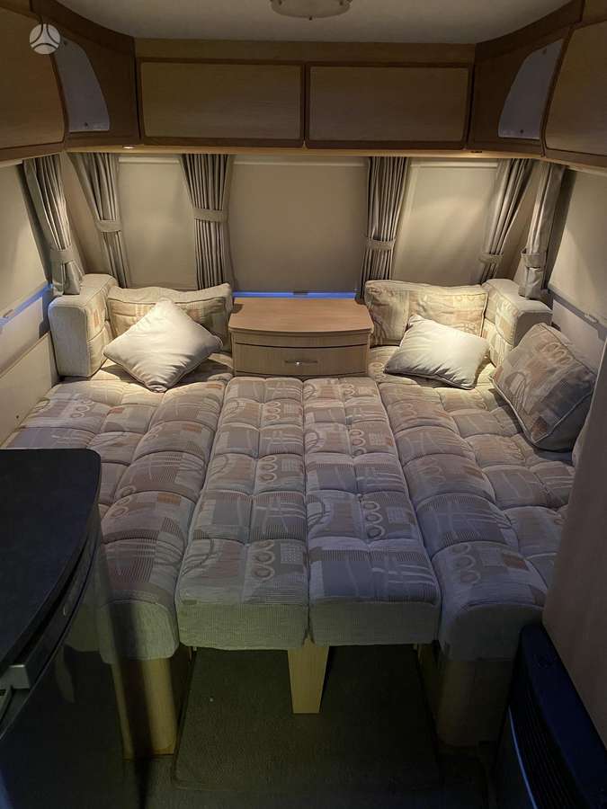 Coachmen Amara, prikabinami nameliai