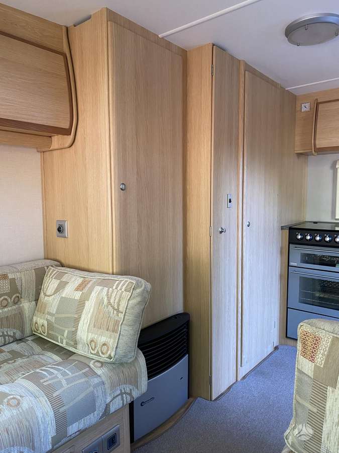Coachmen Amara, кемперы