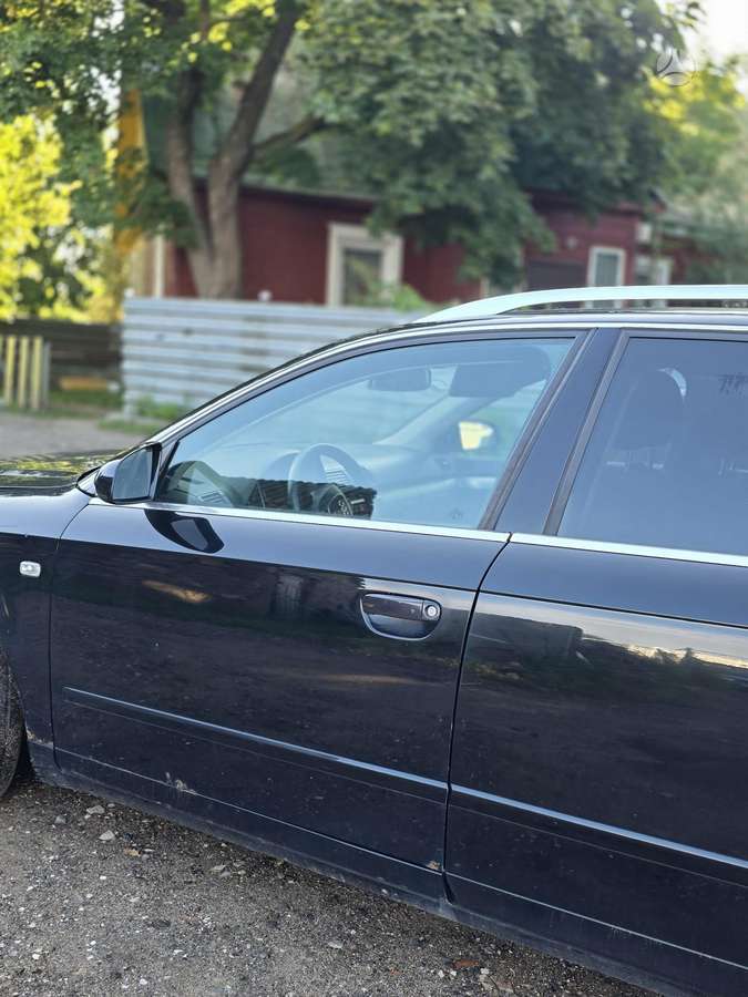 Audi A4 kėbulo dalys