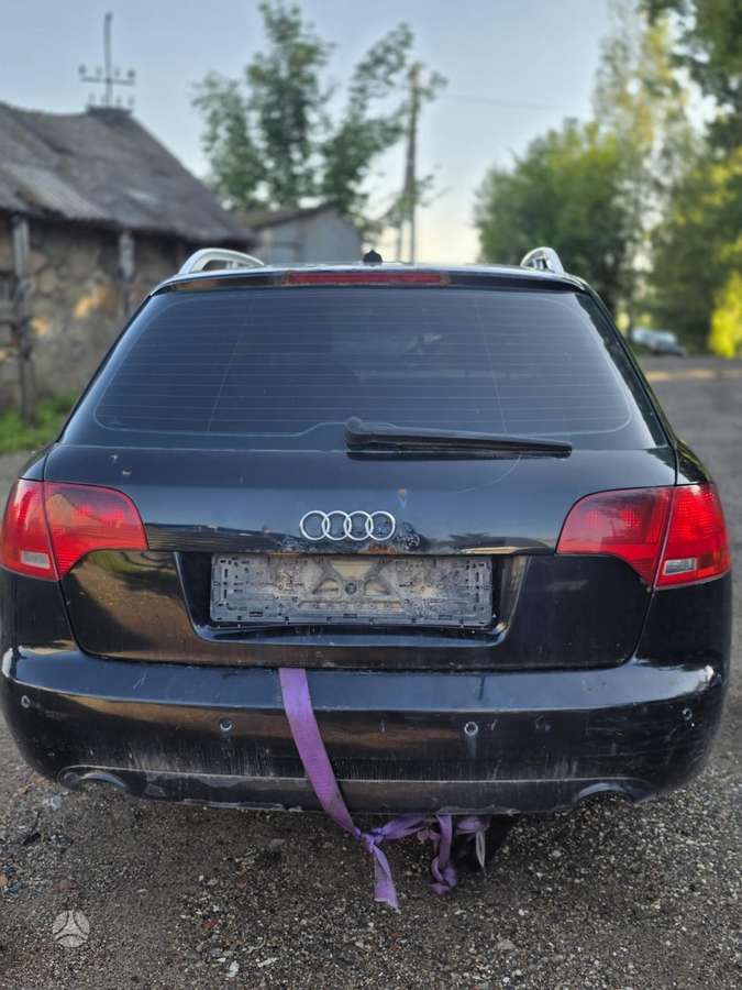 Audi A4 детали кузова