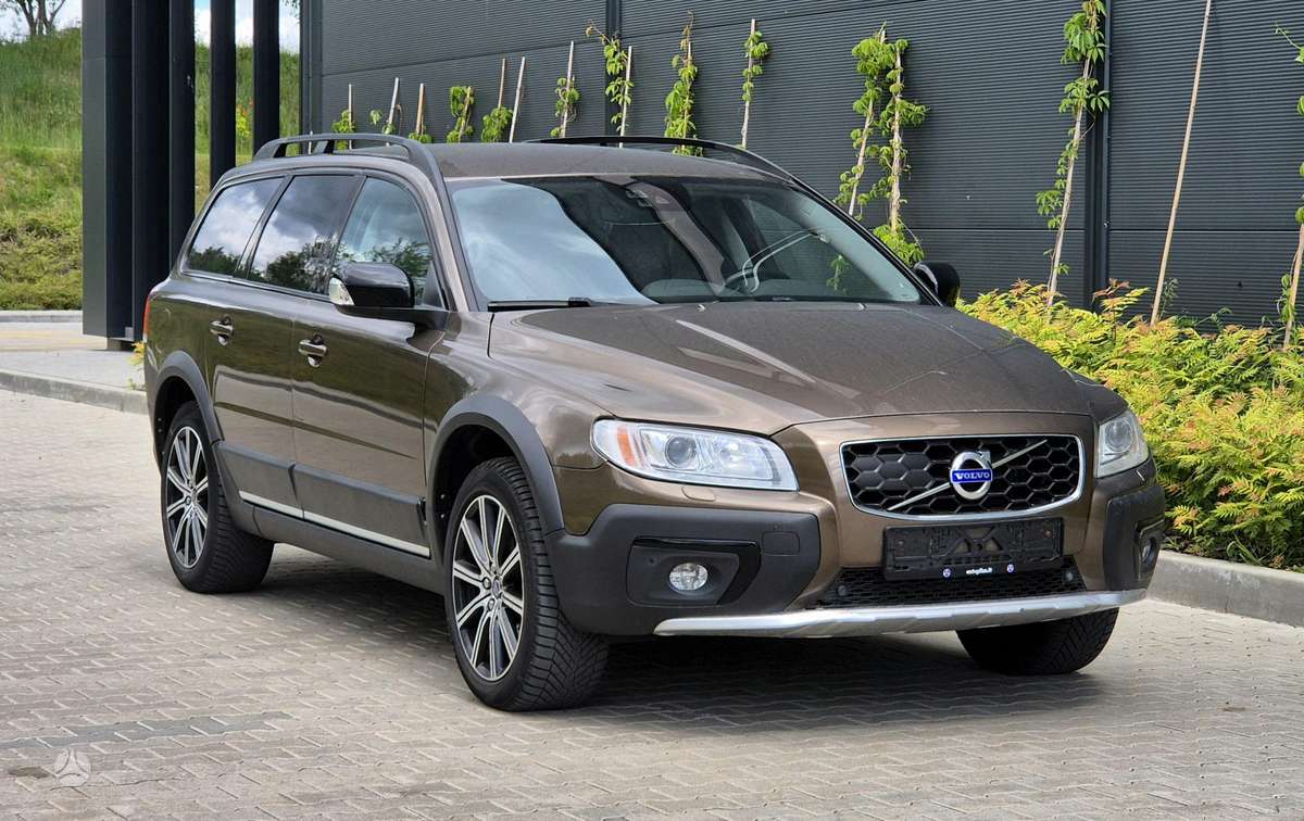 Volvo XC70, 2.0 l., Универсал