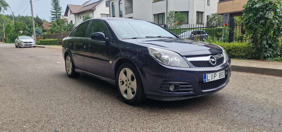 Opel Vectra, 2.2 l., Хэтчбек