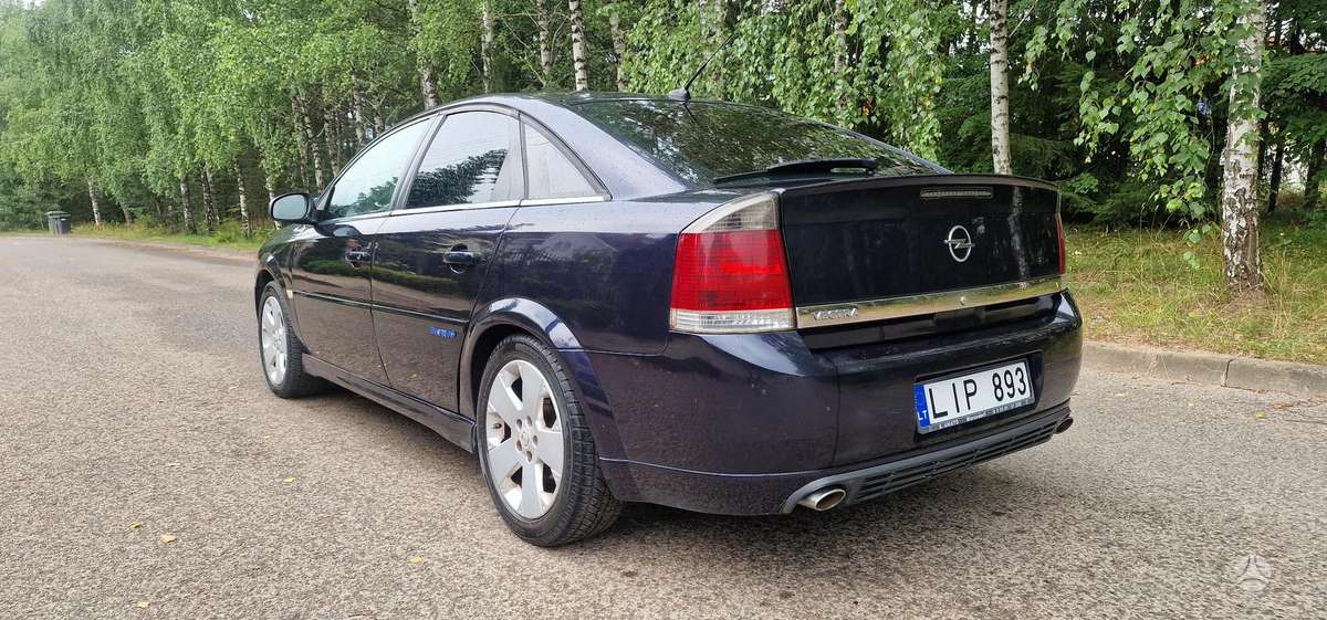 Opel Vectra, 2.2 l., hatchback