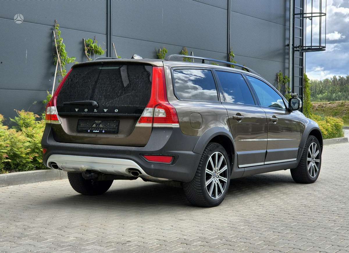Volvo XC70, 2.0 l., Универсал