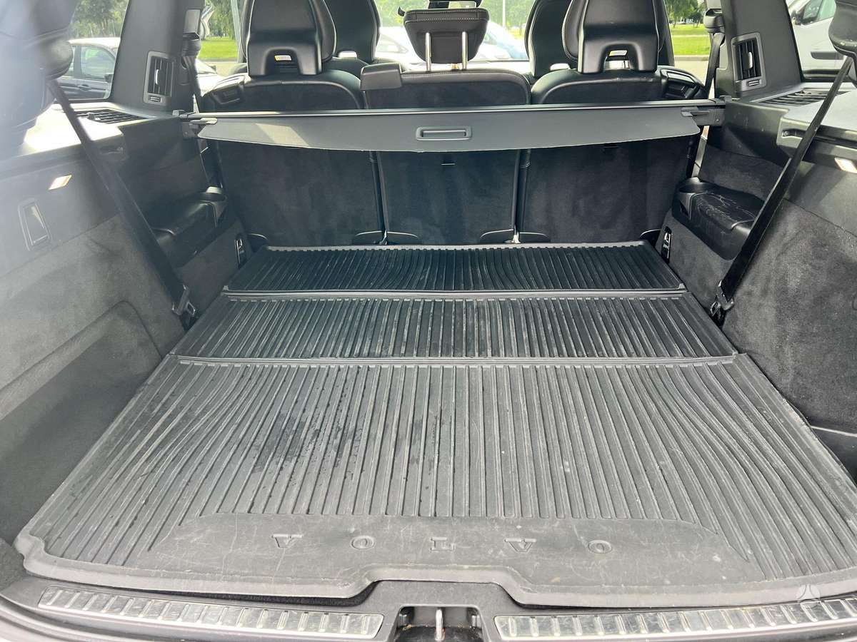 Volvo XC90, 2.0 l., Минивэн