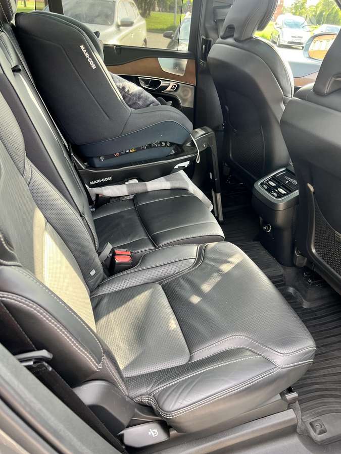 Volvo XC90, 2.0 l., Минивэн