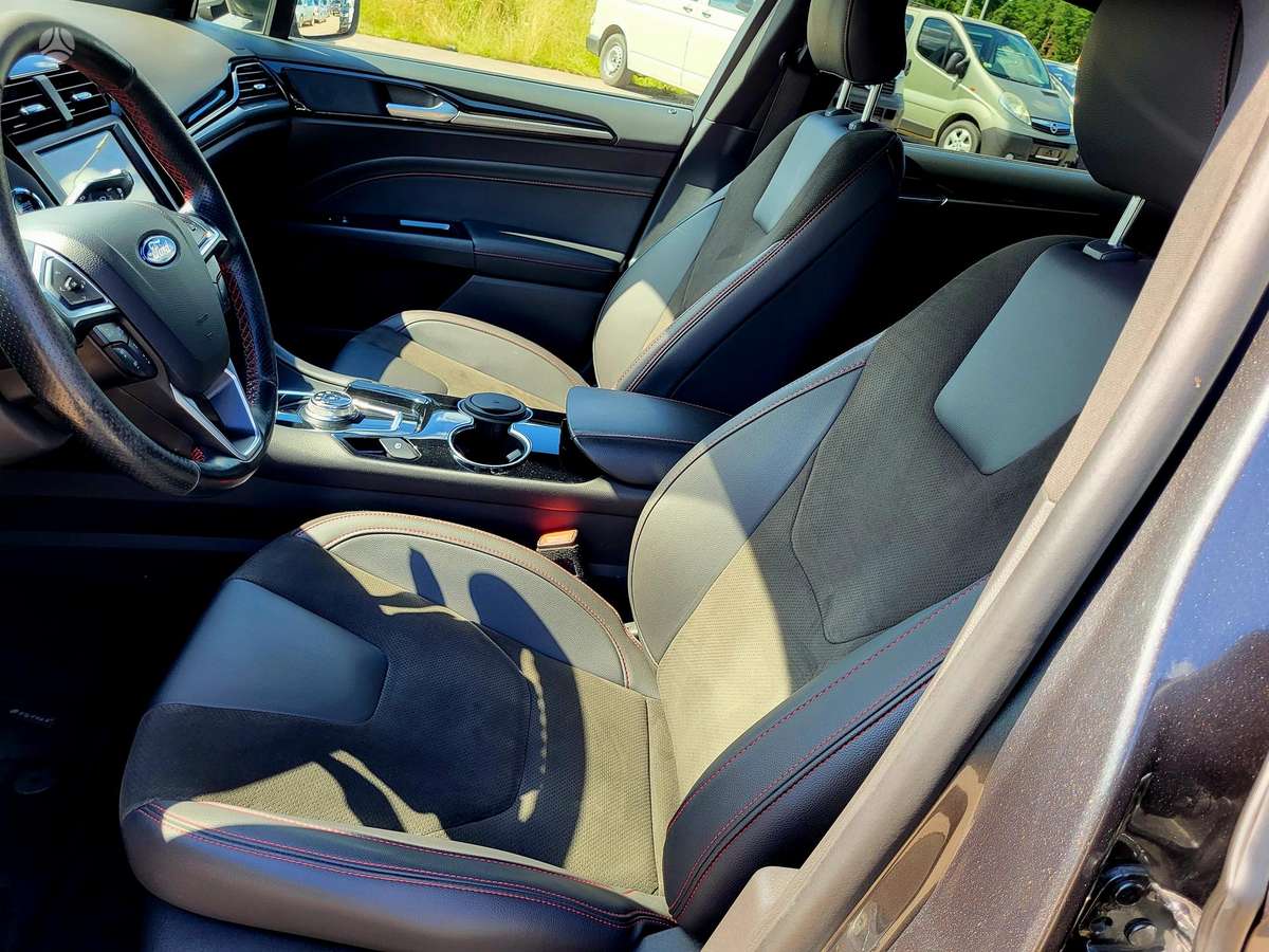 Ford Mondeo, 2.0 l., hatchback