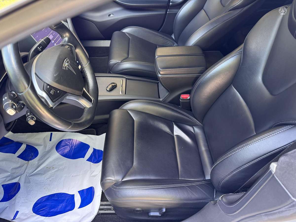Tesla Model S, 75 kWh, hatchback