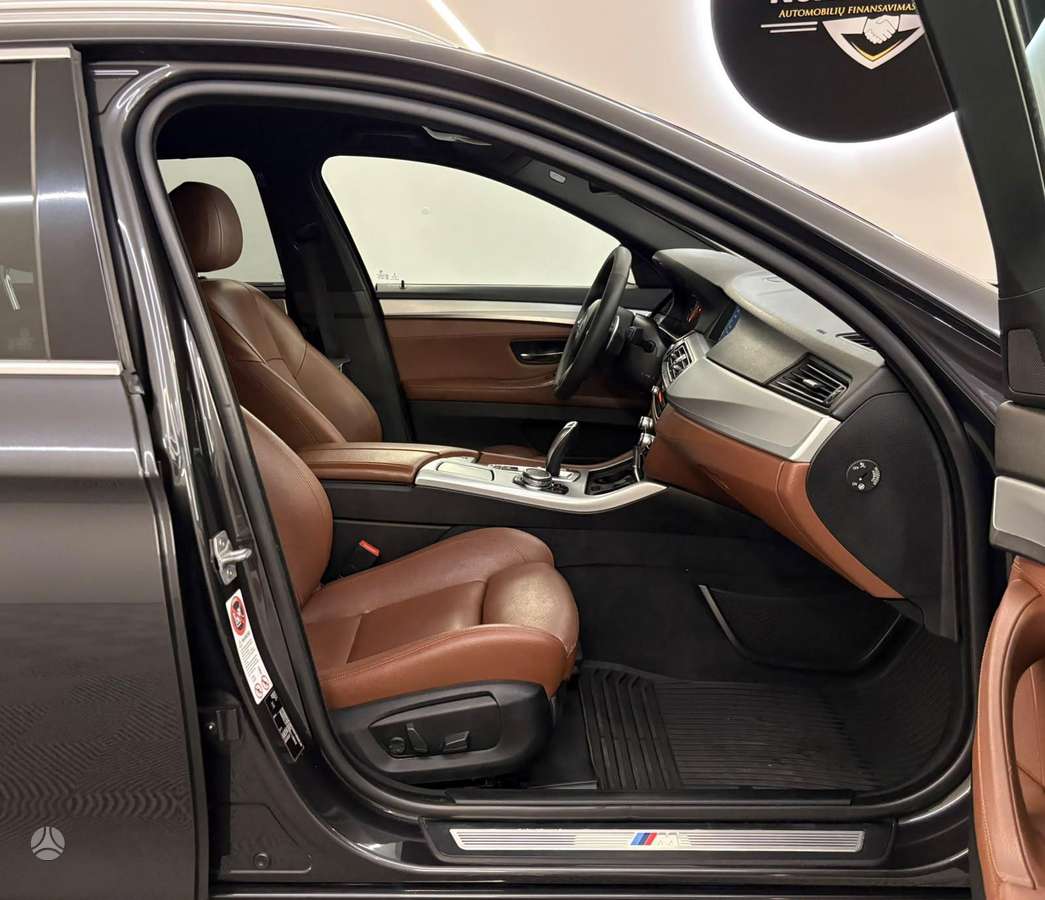BMW 520, 2.0 l., universalas