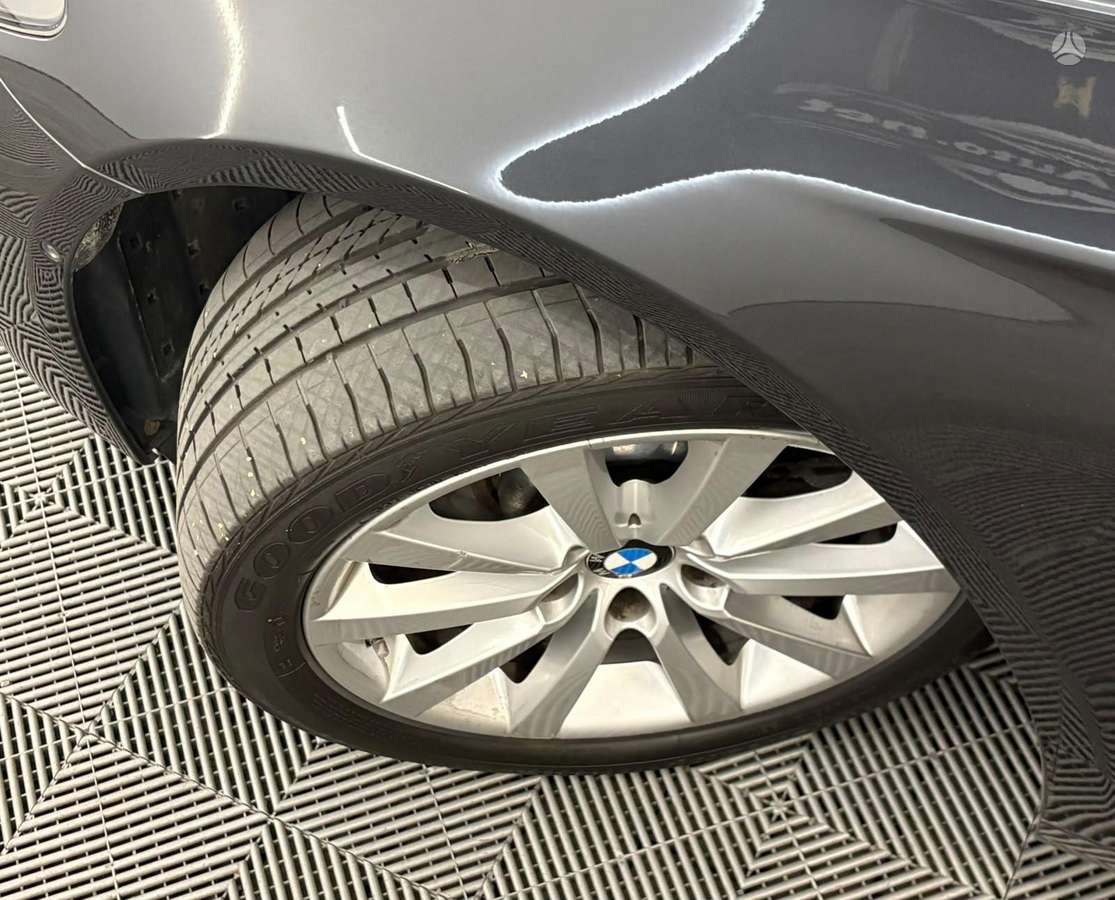 BMW 520, 2.0 l., universalas