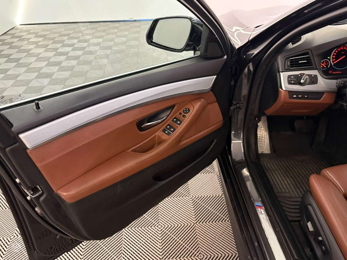 BMW 520, 2.0 l., universalas