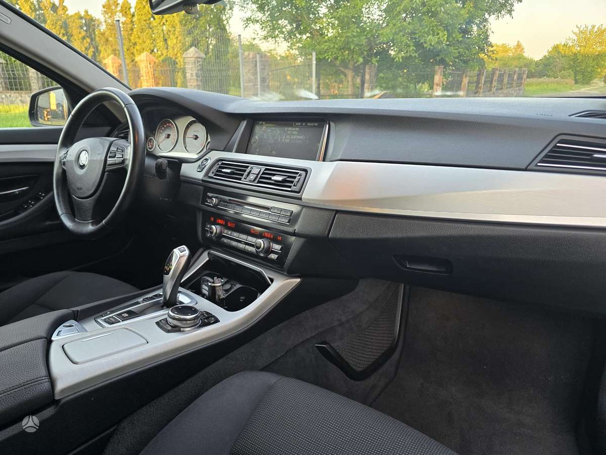 BMW 518, 2.0 l., Универсал