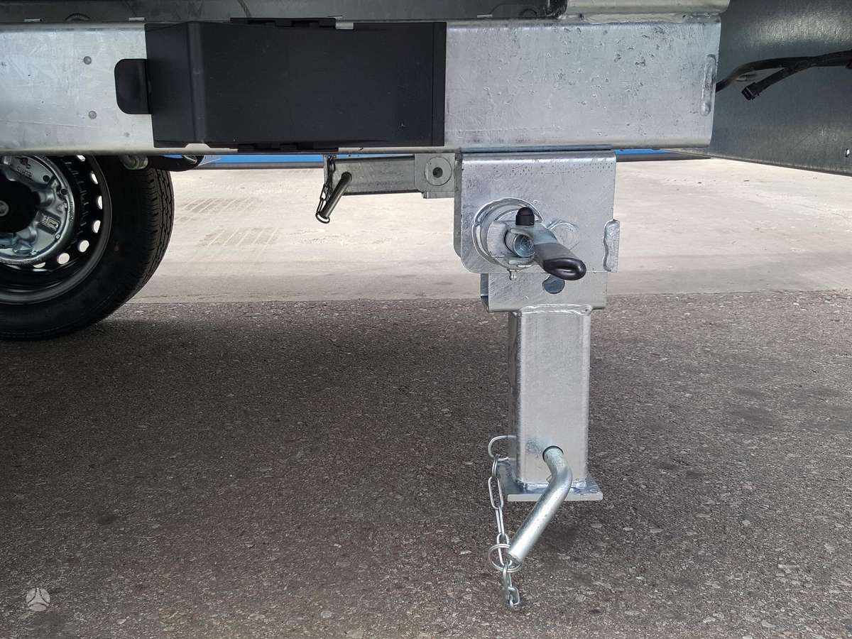 Humbaur HUK, passenger car trailers