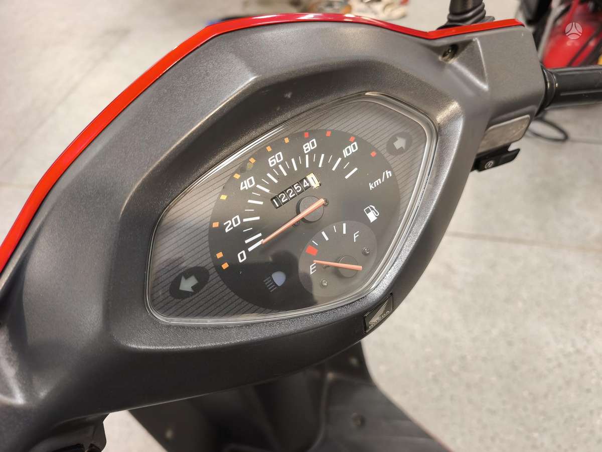 Honda Lead 102cc, scooters / mopeds
