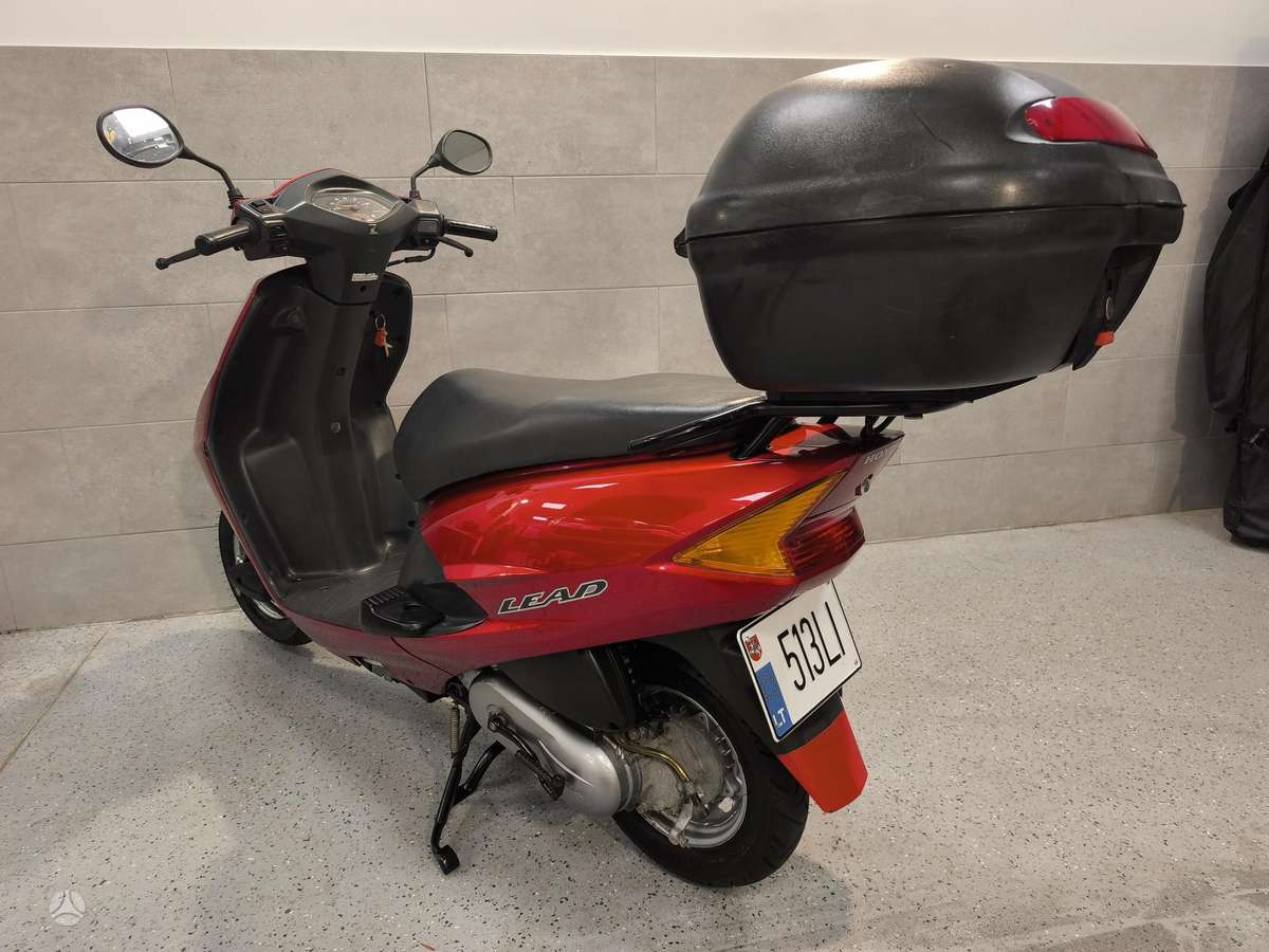 Honda Lead 102cc, мотороллеры / мопеды