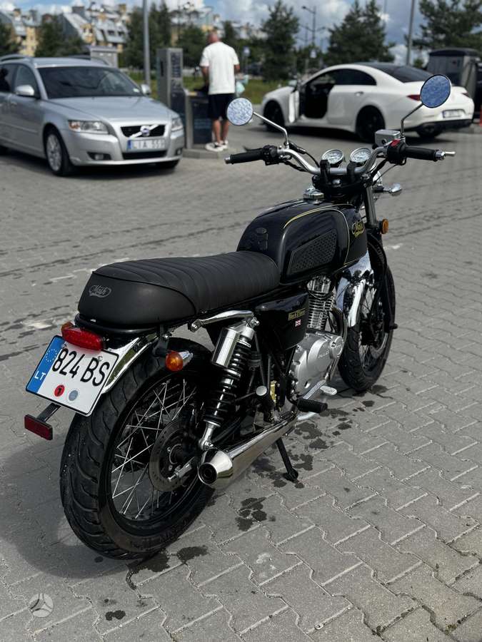 Mash Black Seven 125cc, street / classic