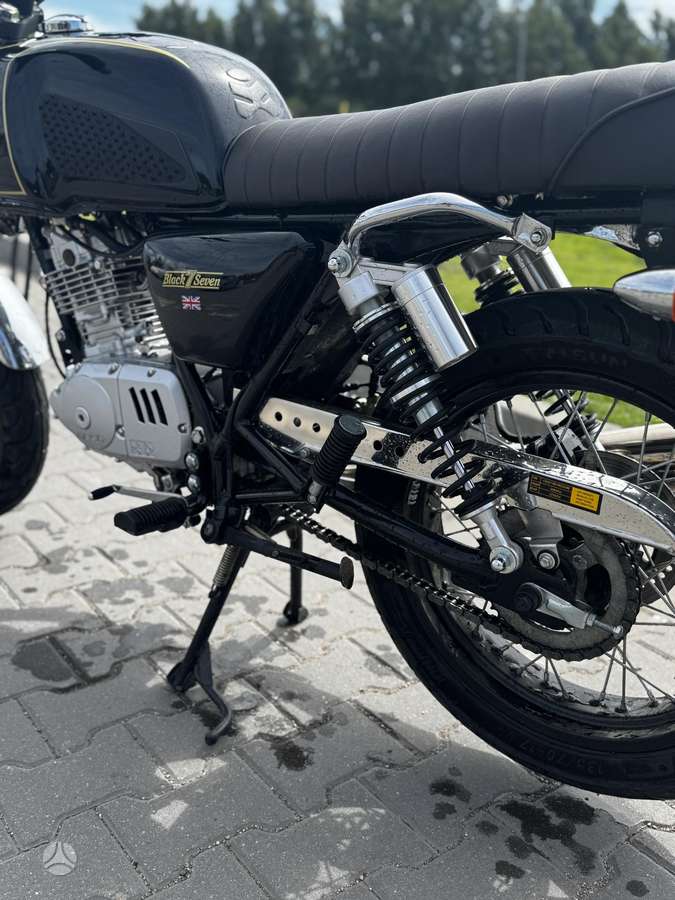 Mash Black Seven 125cc, street / classic