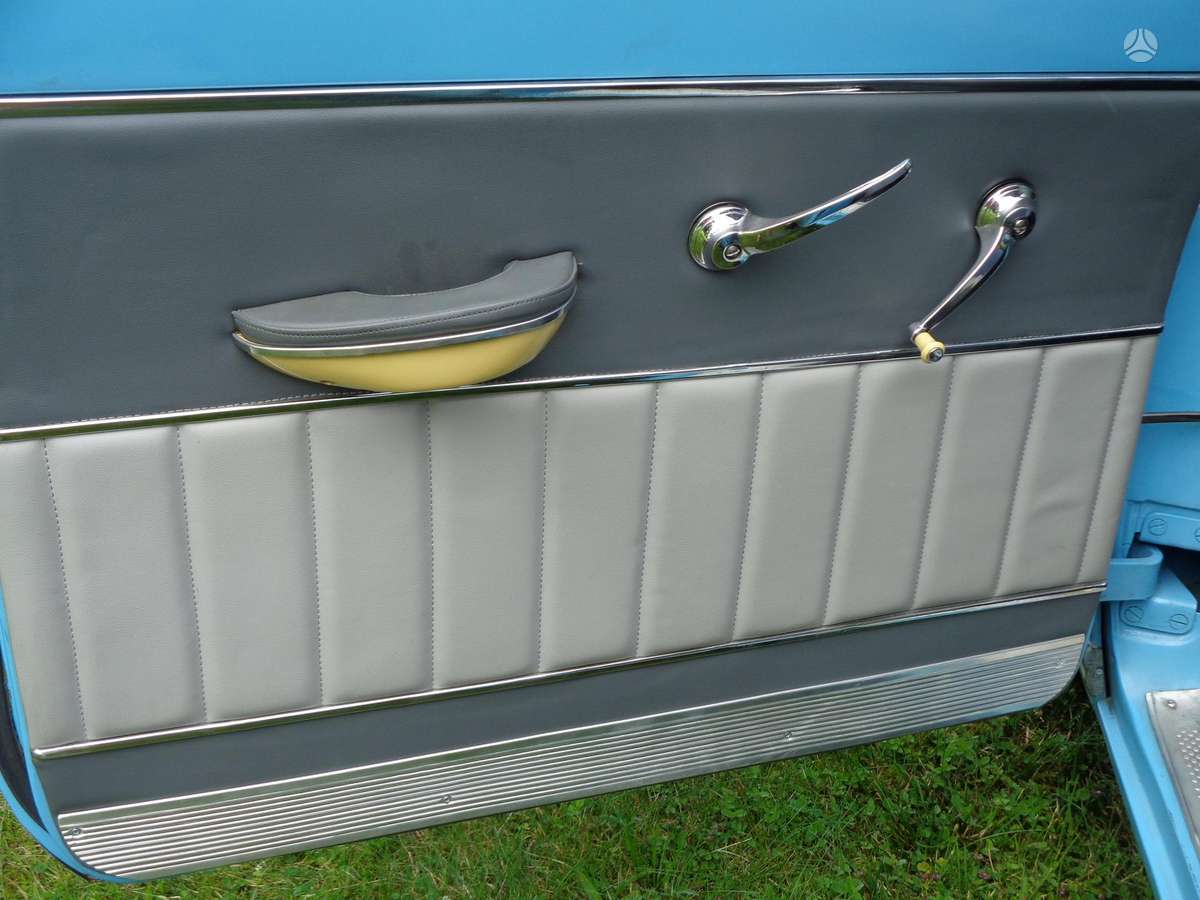 GAZ 21, 2.5 l., Седан