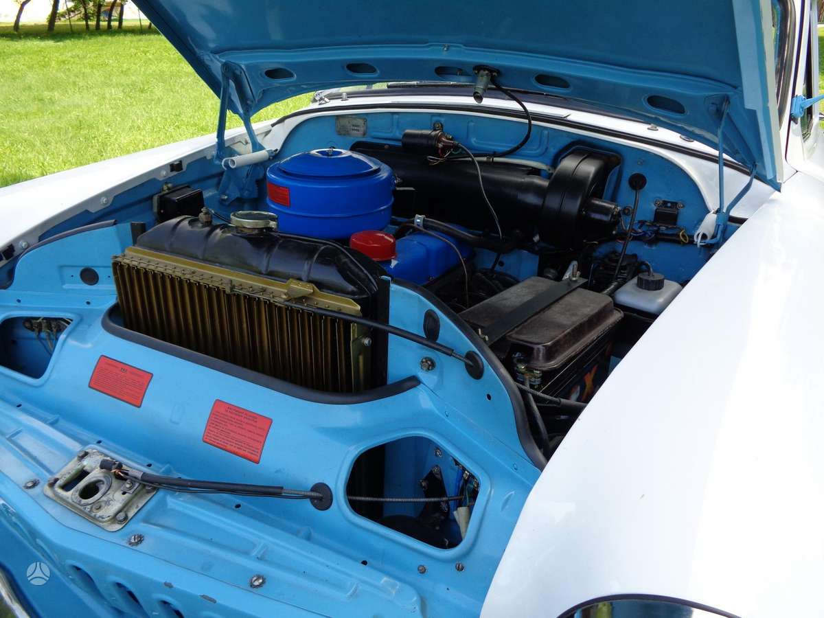 GAZ 21, 2.5 l., Седан