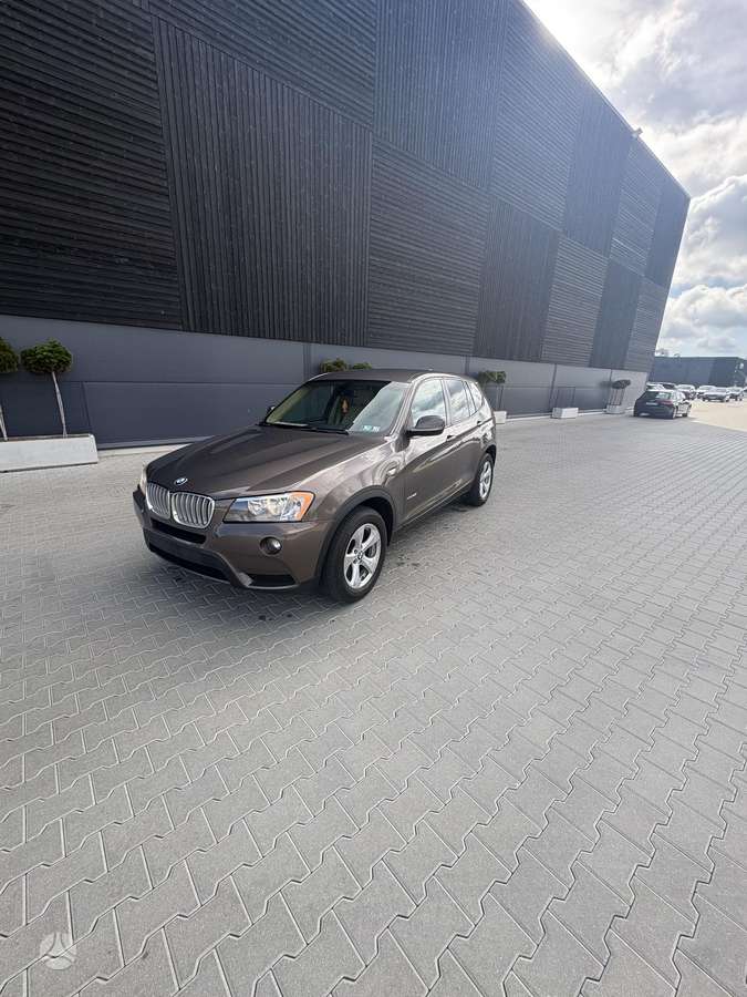 BMW X3, 3.0 l., off-road / crossover