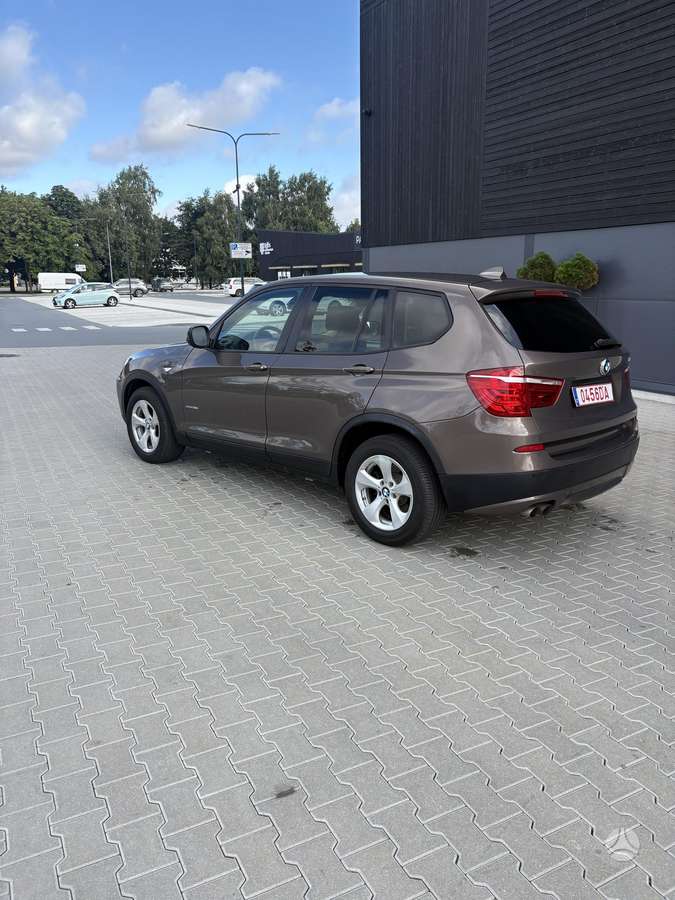 BMW X3, 3.0 l., off-road / crossover