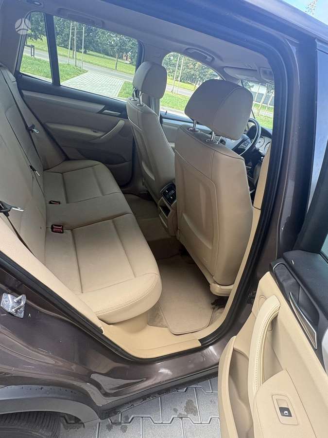 BMW X3, 3.0 l., off-road / crossover