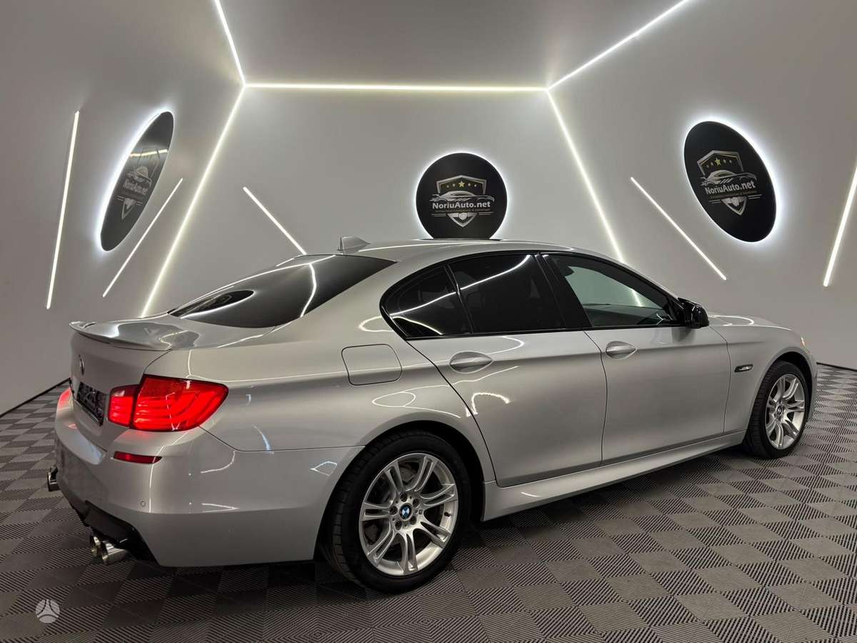 BMW 520, 2.0 l., sedanas