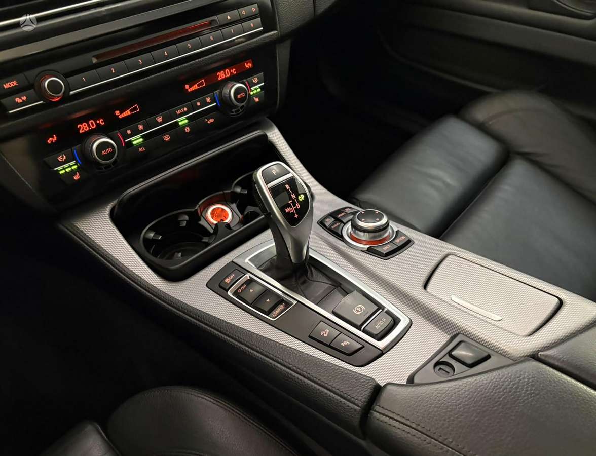 BMW 520, 2.0 l., sedanas