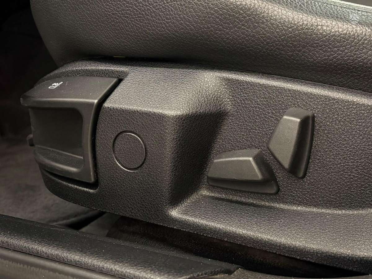 BMW 520, 2.0 l., sedanas