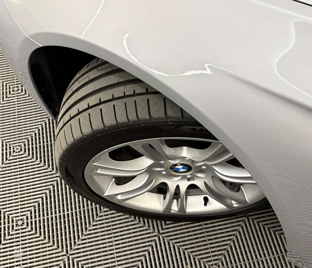 BMW 520, 2.0 l., Седан