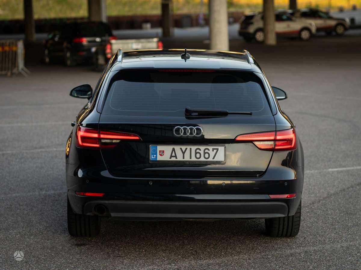 Audi A4, 1.4 l., Универсал