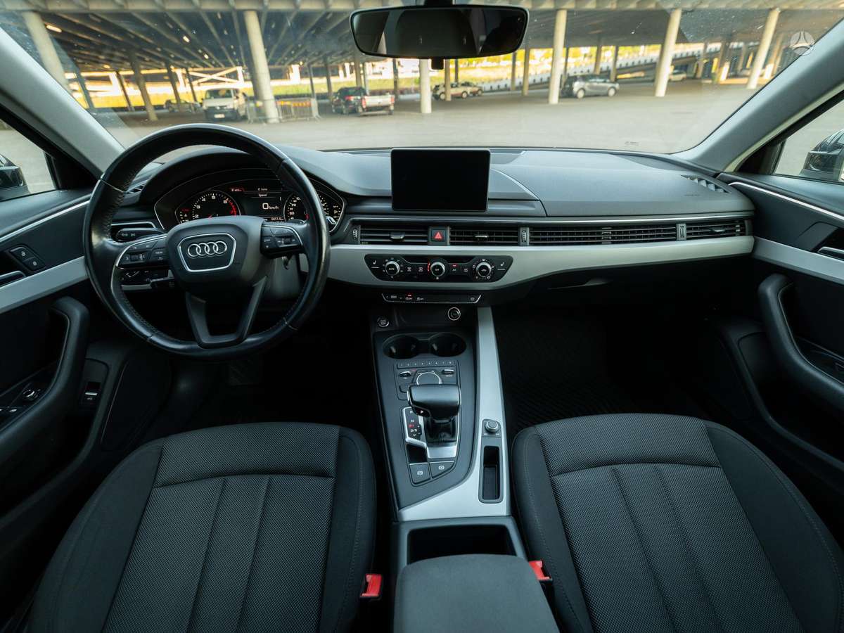 Audi A4, 1.4 l., Универсал