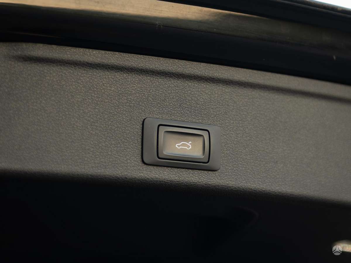 Audi A4, 1.4 l., Универсал