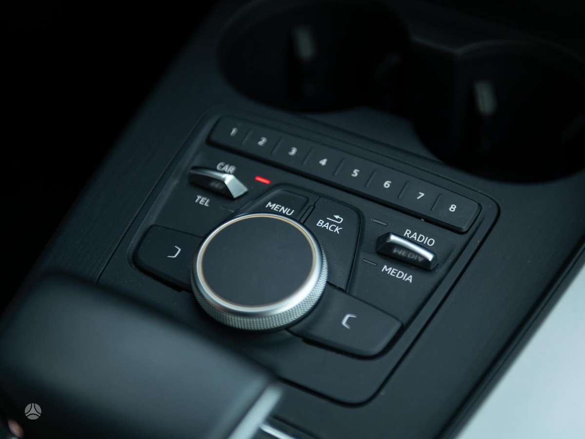 Audi A4, 1.4 l., Универсал