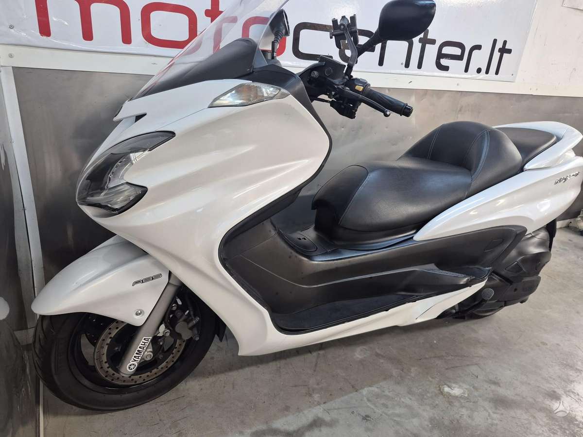 Yamaha Majesty 400cc, scooters / mopeds