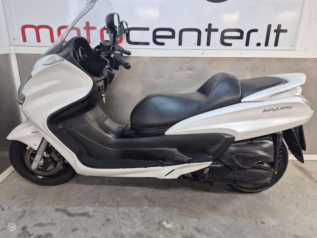Yamaha Majesty 400cc, scooters / mopeds