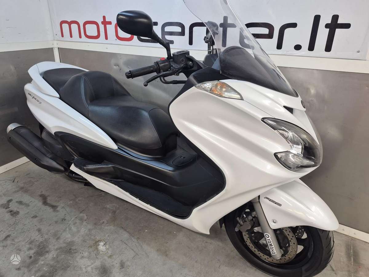 Yamaha Majesty 400cc, scooters / mopeds