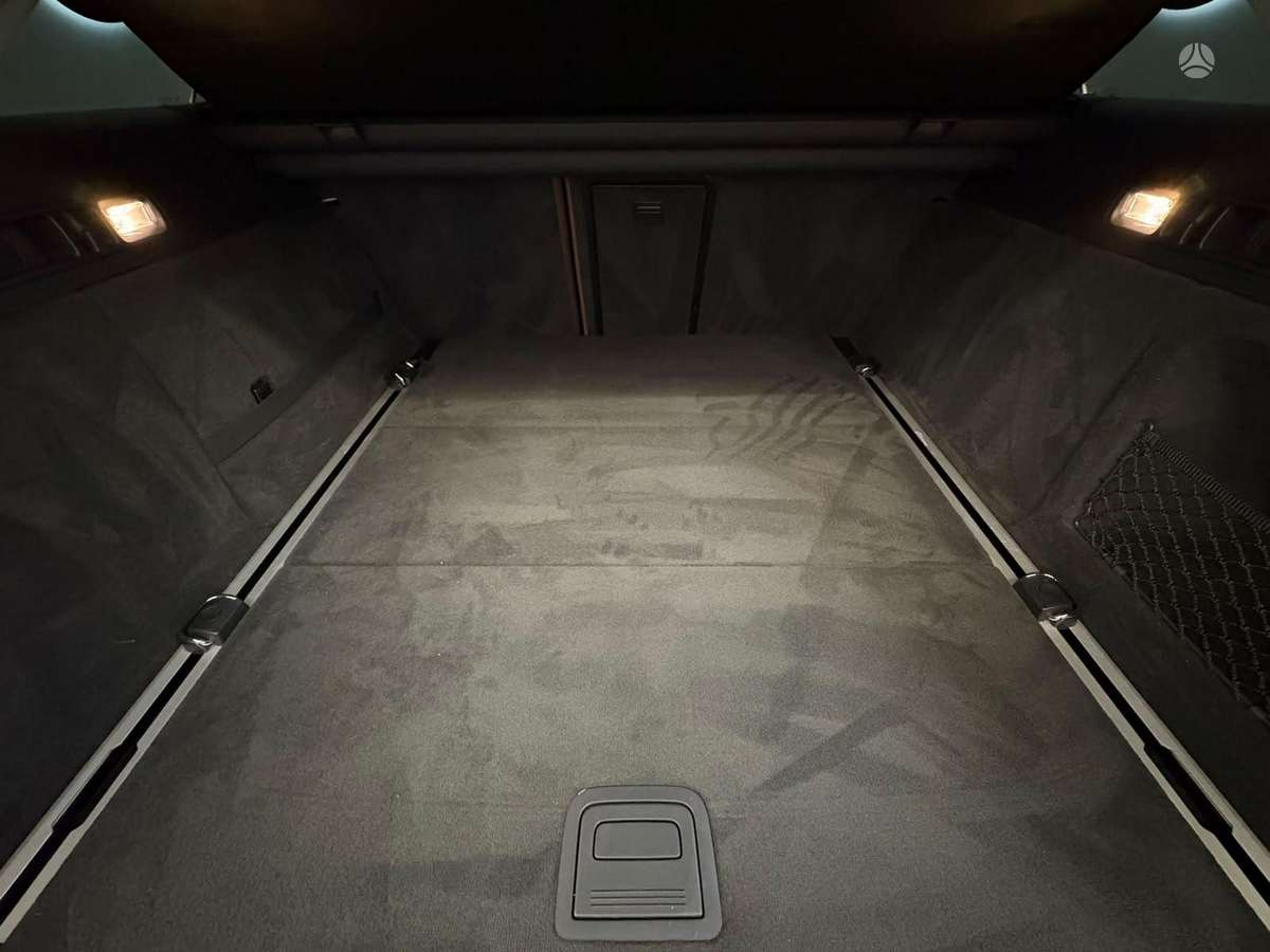 Audi A6, 3.0 l., universalas