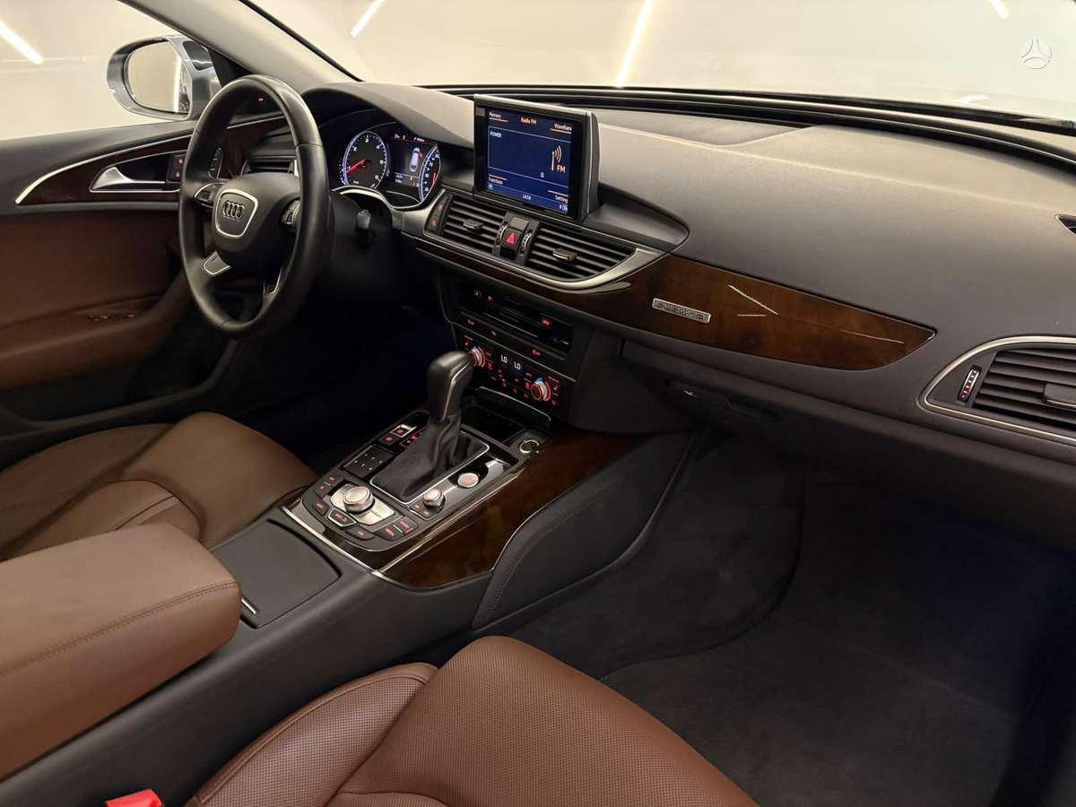 Audi A6, 3.0 l., universalas