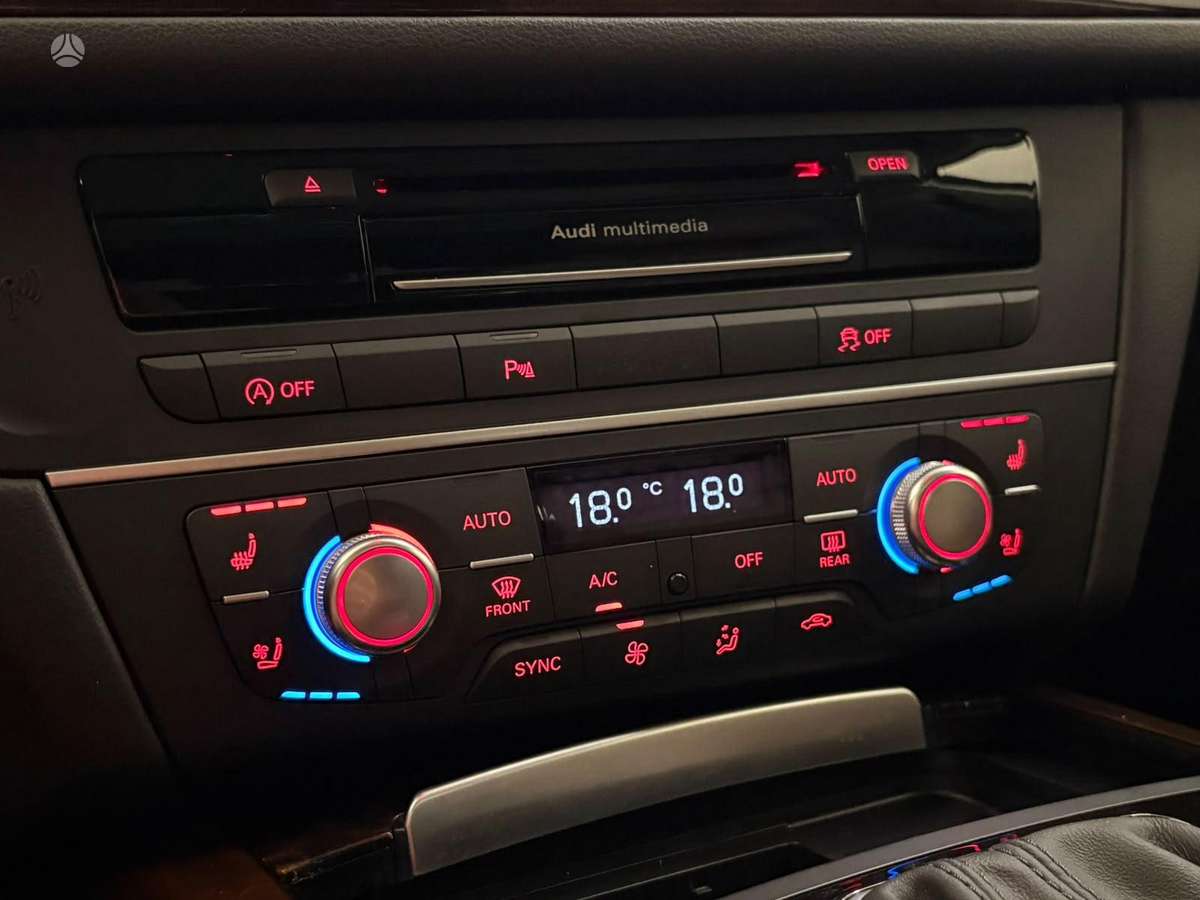 Audi A6, 3.0 l., universalas