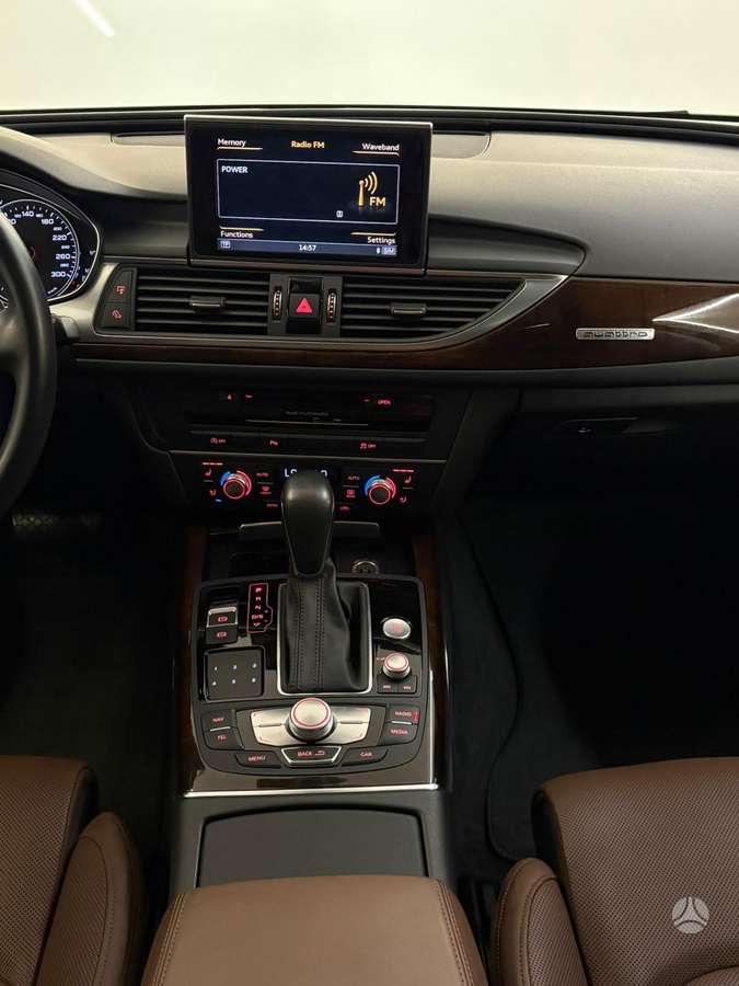 Audi A6, 3.0 l., universalas