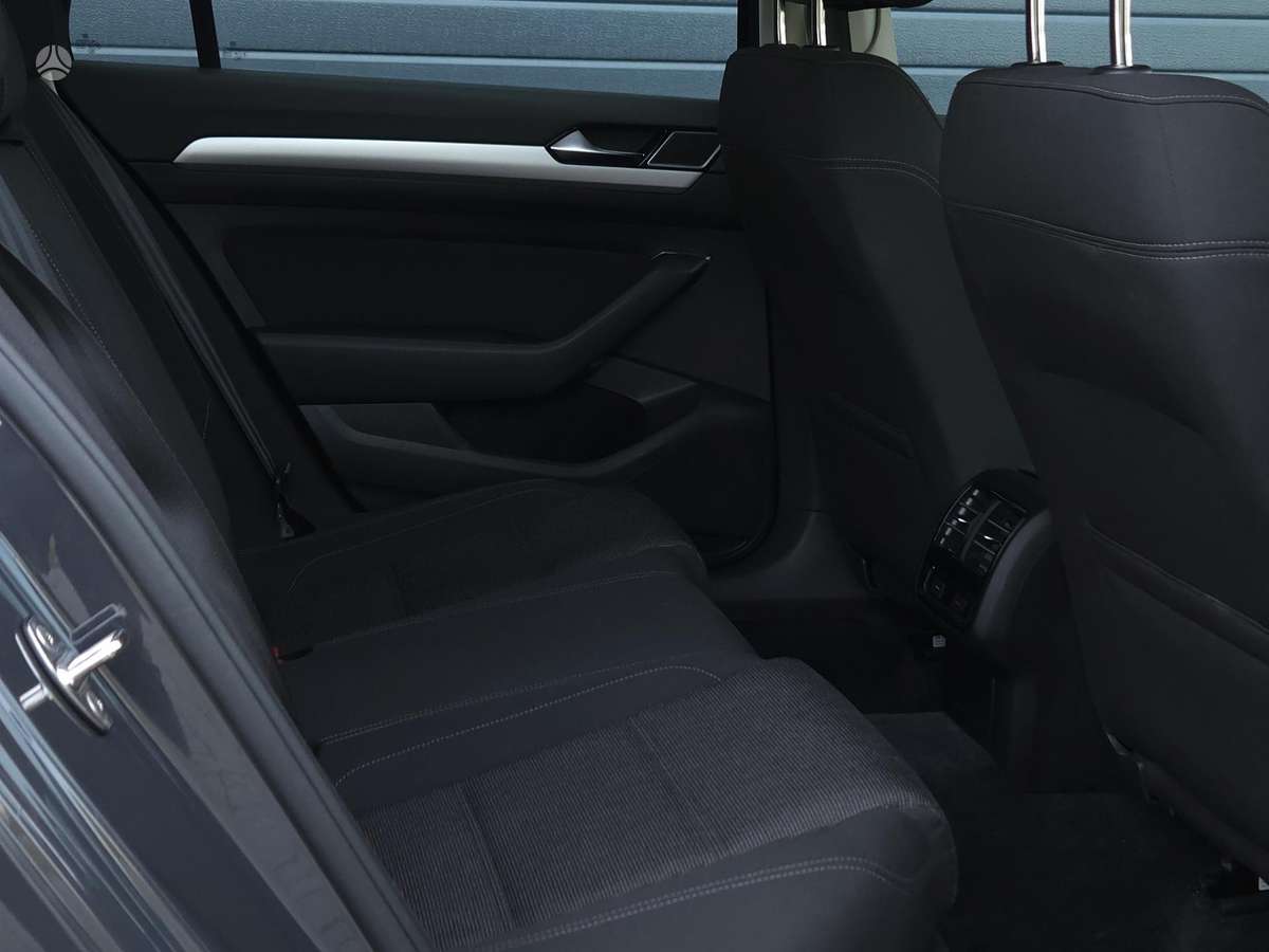 Volkswagen Passat, 1.6 l., Универсал